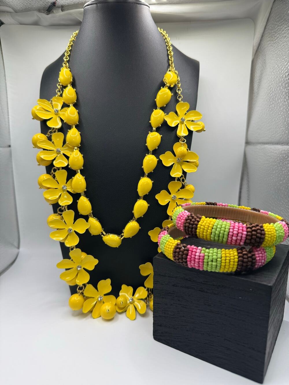 Bright Yellow Floral Bib Necklace & Coordinating Seed Bead Bangles